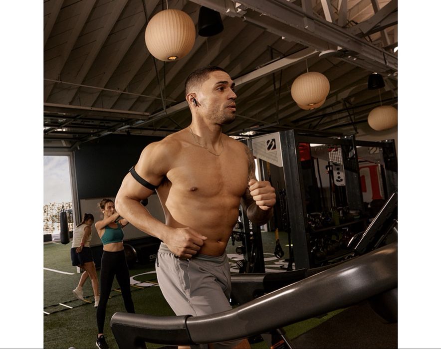 whoop 5 и MG, бицепс ремешки