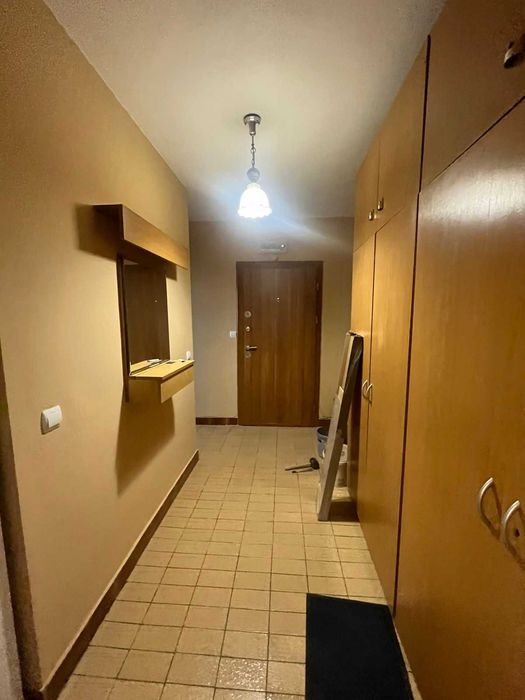 Дава се под наем Тристаен апартамент в София, Център - 88 кв.м за 664.68 € - Снимка #8