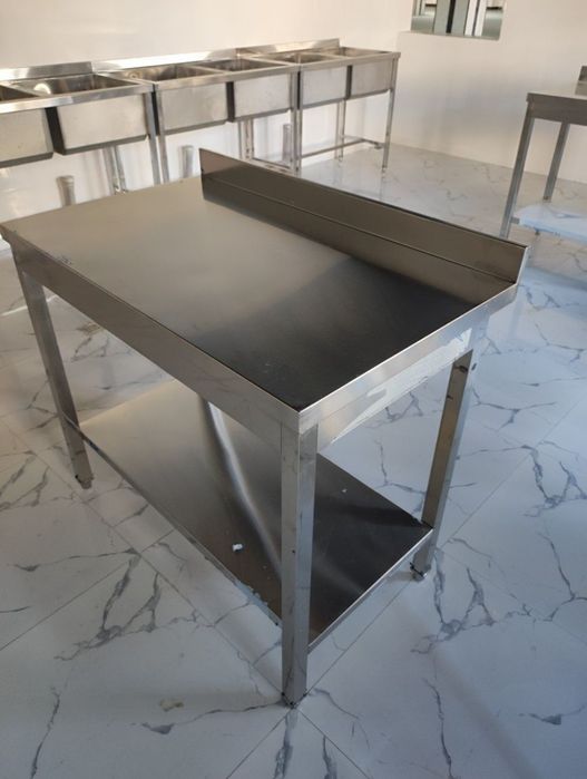 Nerjaveyka stol , rakavina va stellaj