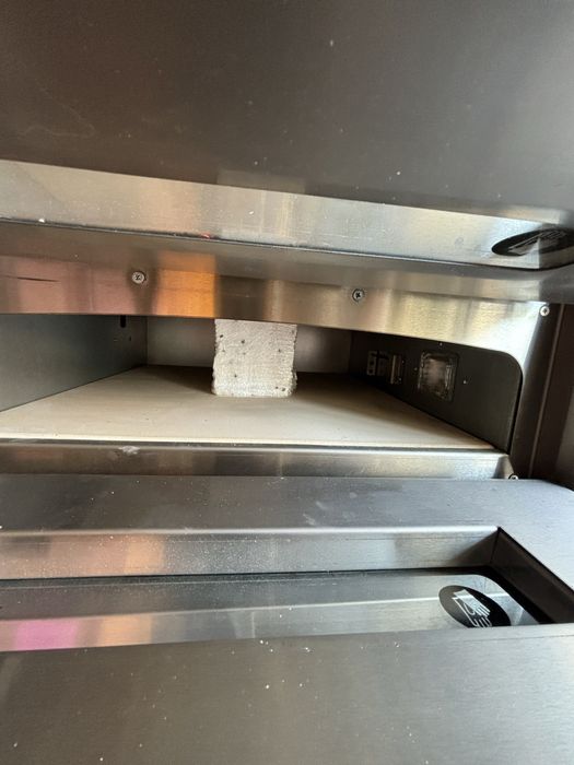 Пица фурна на две нива