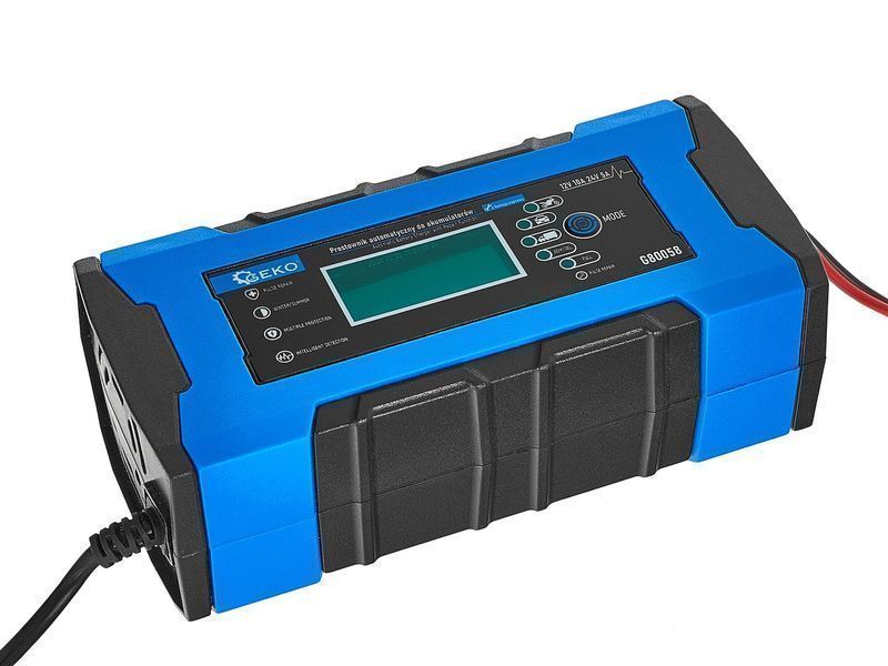 Зарядно устройство за автомобилни и мотоциклетни акумулатори с 12/24v