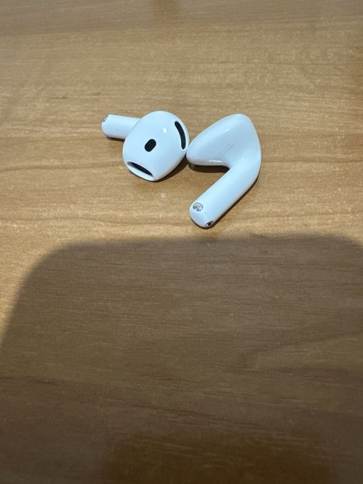 Airpods 4 оригинальные