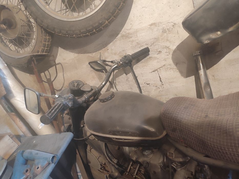 ПРОДАМ УРАЛ мотоцикл