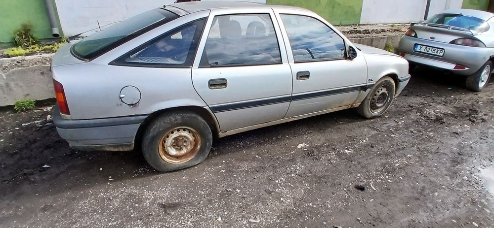 Opel vektra 1.6i 1991