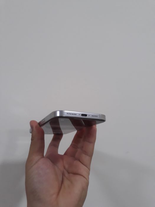 Iphone 16 pro max white Titanium oq