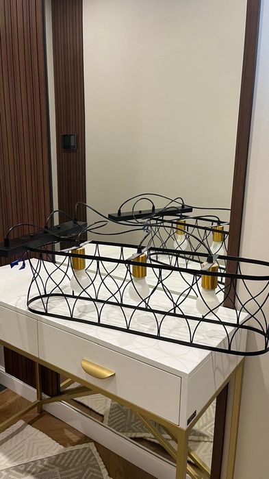 Люстра в хорошем состояний