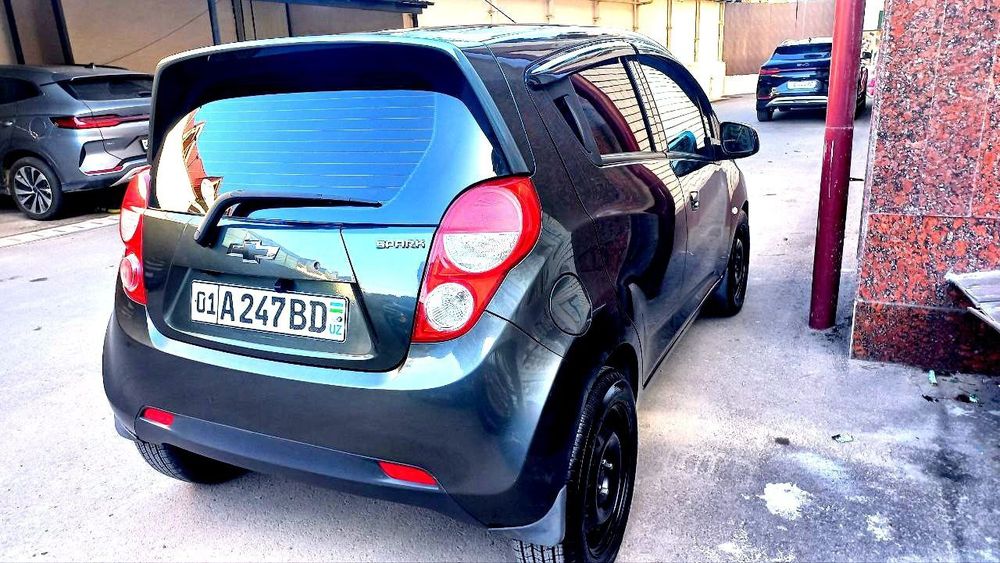 Аренда  выкуп спарк 2 позиции год 2020 пробег 86тыс