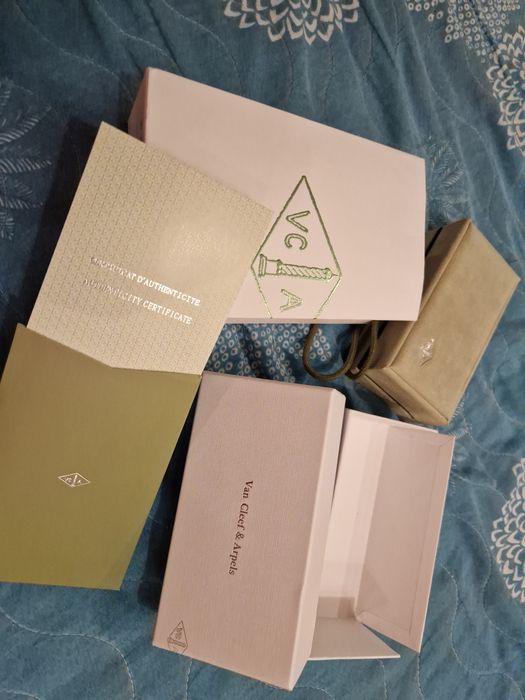 Van Cleef and Arpels box