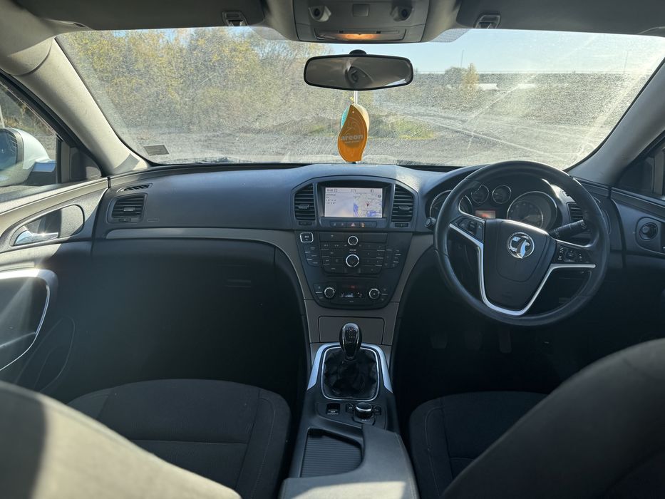 Opel Insignia 2.0cdti 130hp НА ЧАСТИ