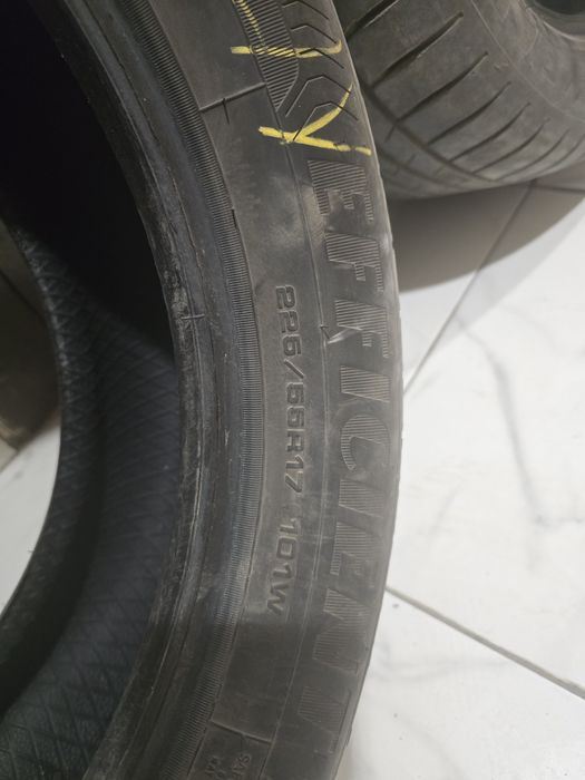 Продаю летние шины 225×55×17