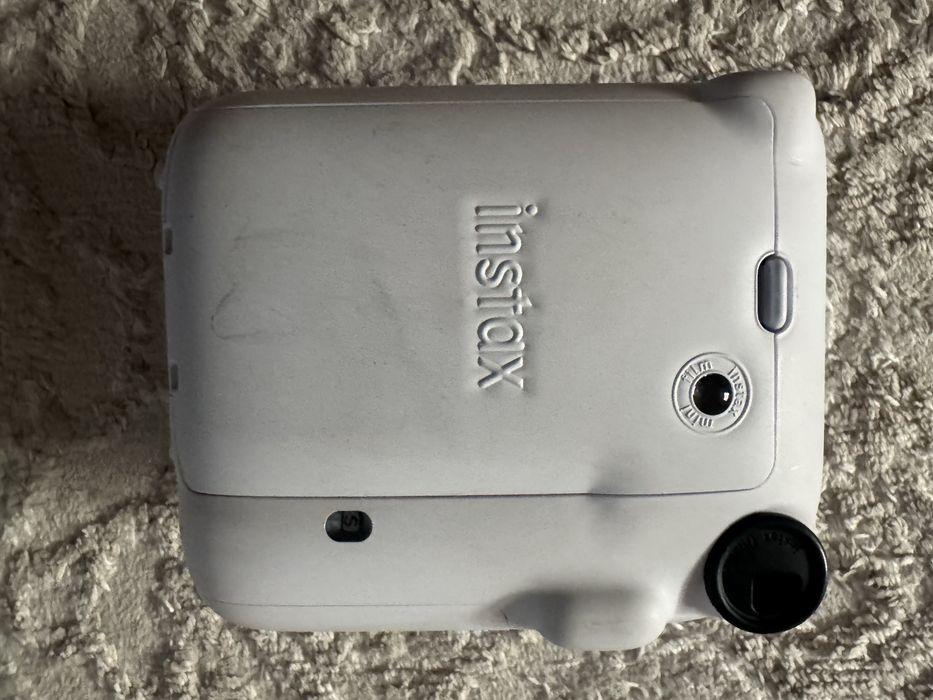 Полароид instax mini 12