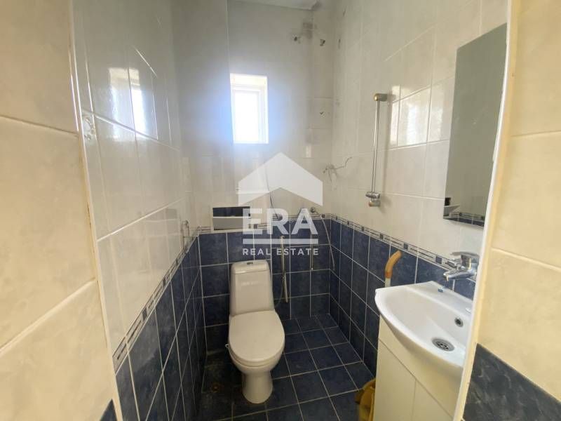 Продава се Четиристаен апартамент в Варна, Окръжна болница - 123 кв.м за 1622 €/кв.м - Снимка #9