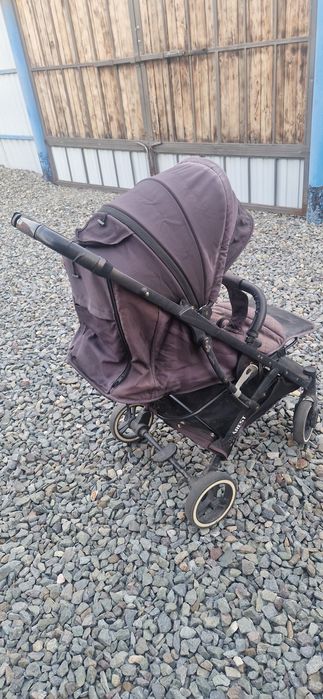 Продам детскую коляску.