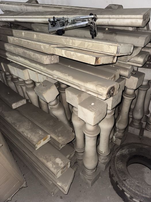 Балясины лестница мрамор