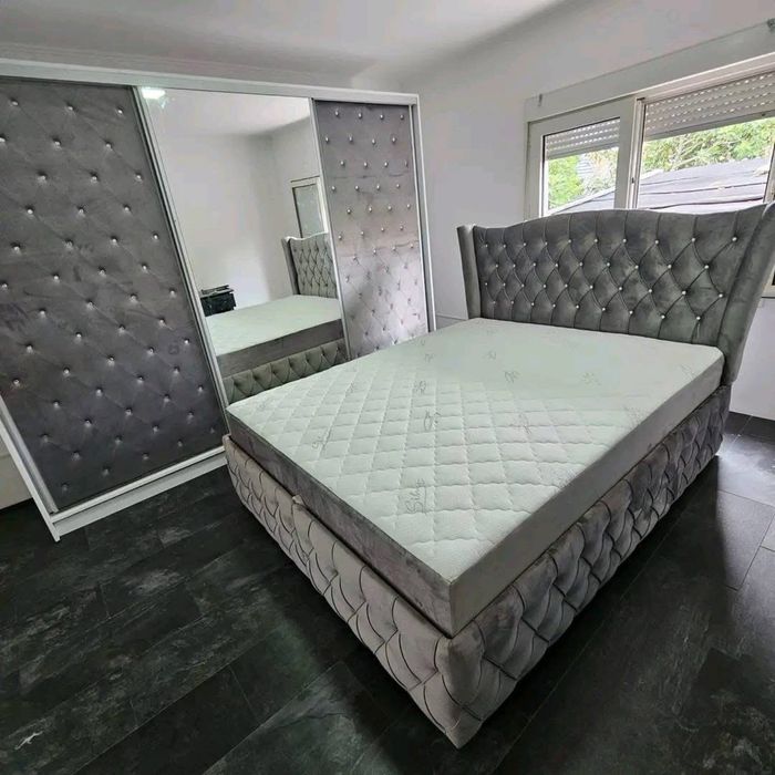 Mobilier La Comandă - Producție Proprie - Transport și Montaj Gratuit România