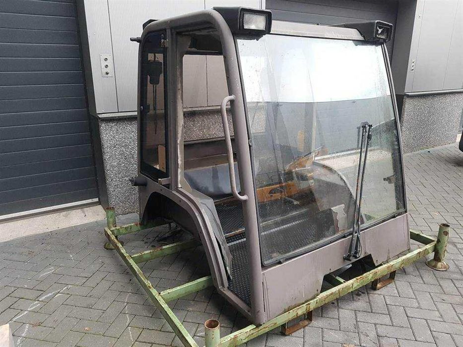 Cabina utilaj Manitou MLA627 - Piese de schimb Manitou