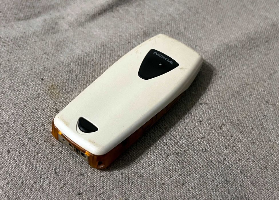 Nokia 3510 original Made in Hungary pentru piese incomplet