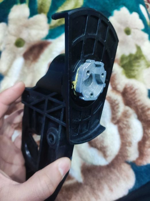 Продаю новый механизм от боковой зеркал. Машина Nexia 3. от 2 позиции