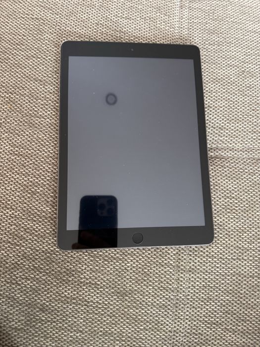 Продаю iPad Air 1 (2013) – оригинал