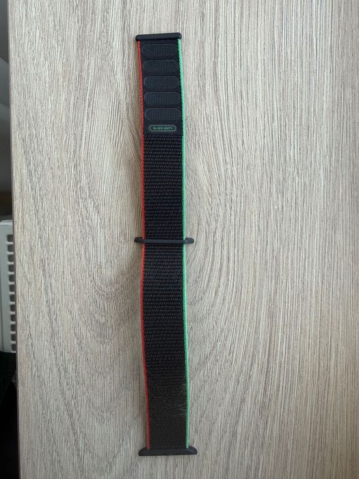 Curea originală Apple Watch Black Unity Sport Loop 45mm stare perfectă