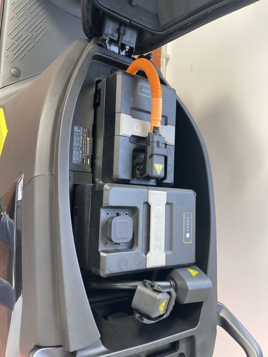 Zeeho AE6+ scuter electric