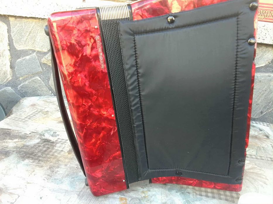 Акордеон скандали 120 баса