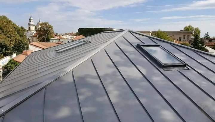Montaj acoperișuri și reparații de urgență dulgherie