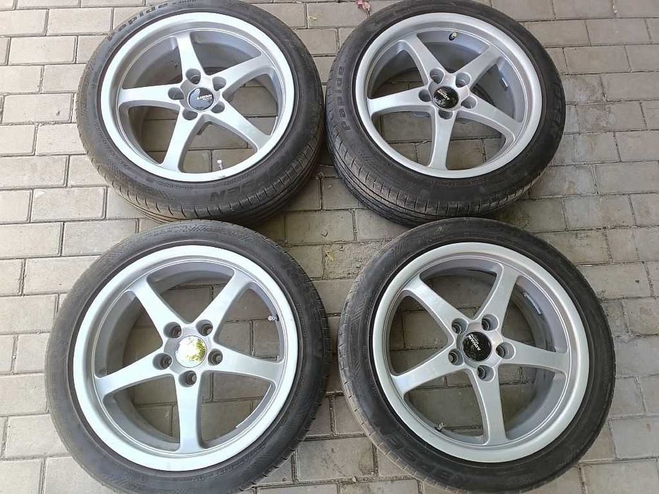 Продам легкосплавные диски R17 на Мерседес.