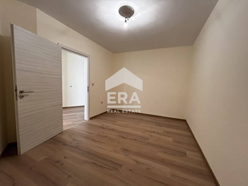 Продава се Двустаен апартамент в Варна, Аспарухово - 94 кв.м за 1394 €/кв.м - Снимка #6