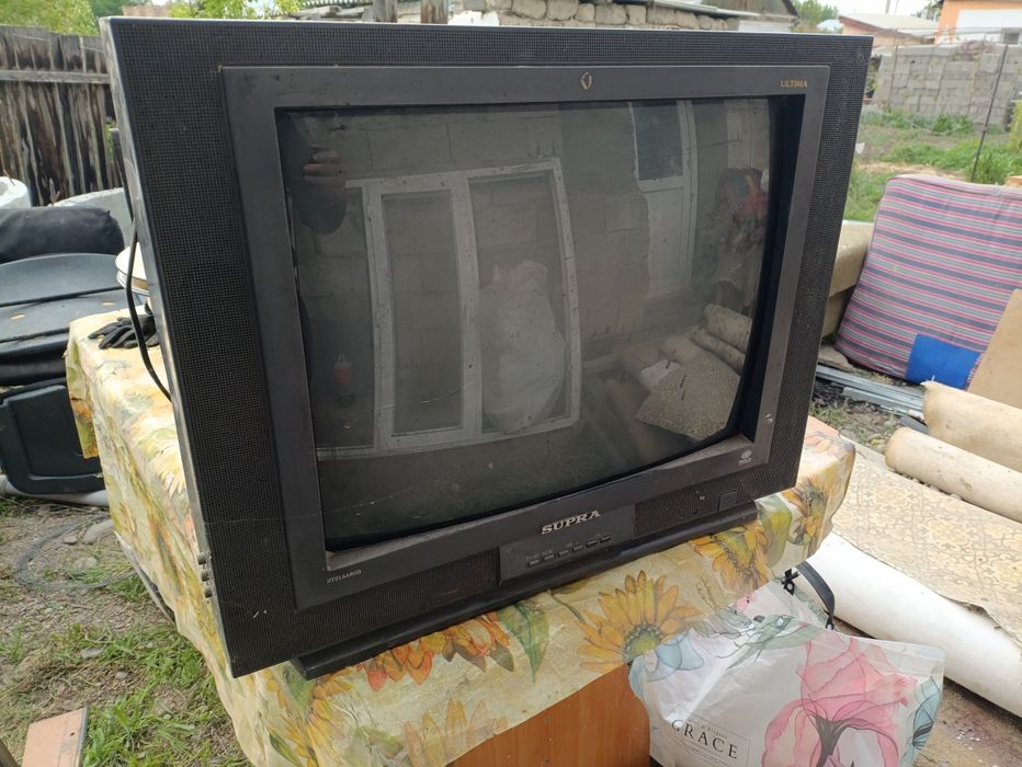 Телевизор рабочи