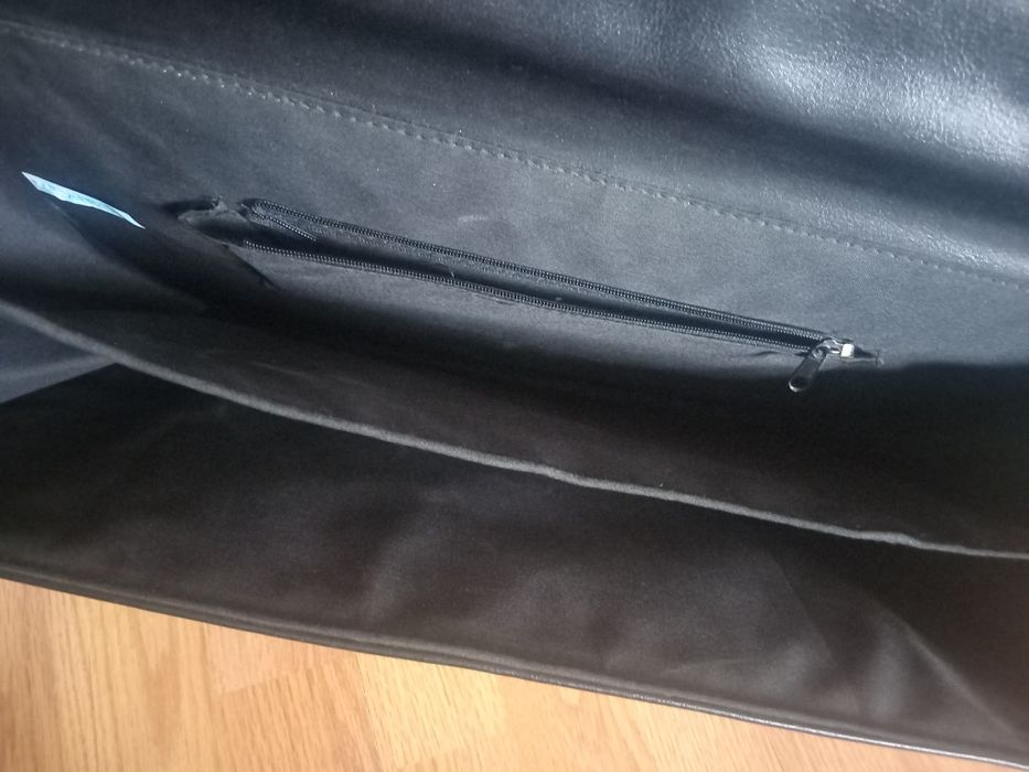 Servietă bărbatească din piele