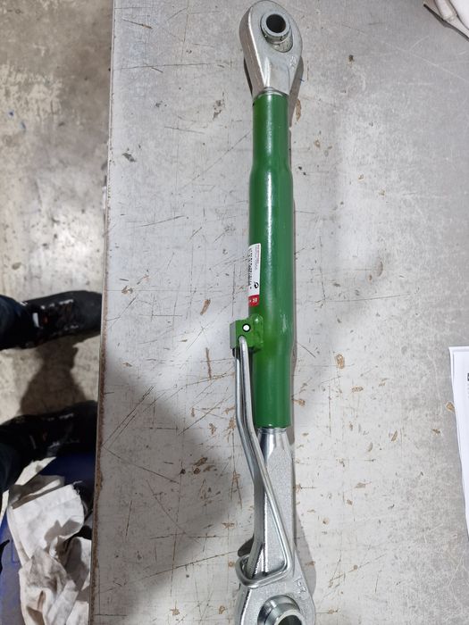 Tirant central tractor john deere original seria 3000 preț 400 lei se