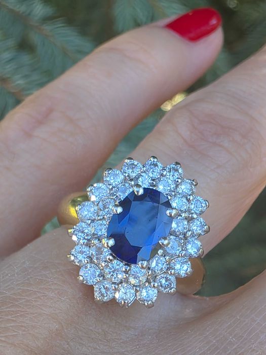 Inel Aur 18 kt Safir natural Sri Lanka si diamante naturale