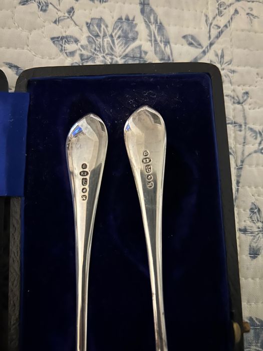 Лъжичка за чай и нож за масло със сребърно покритие