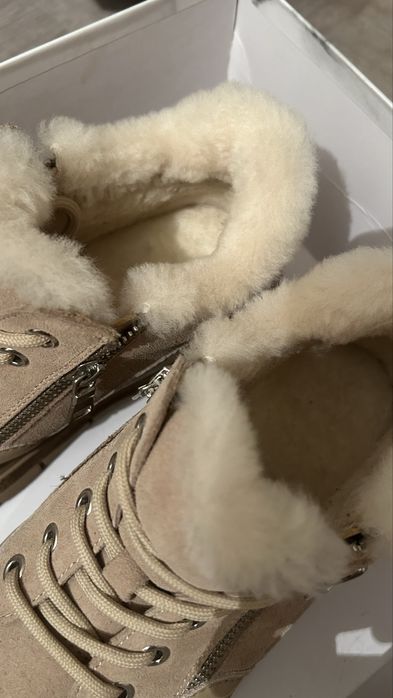 Сапоги с мехом беж