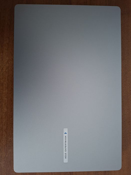 Asus expertbook P 1503 CVA i5 13420 H , 16 gb ram DDR5,1 tb ssd, ca nou , 19 luni garantie ramase