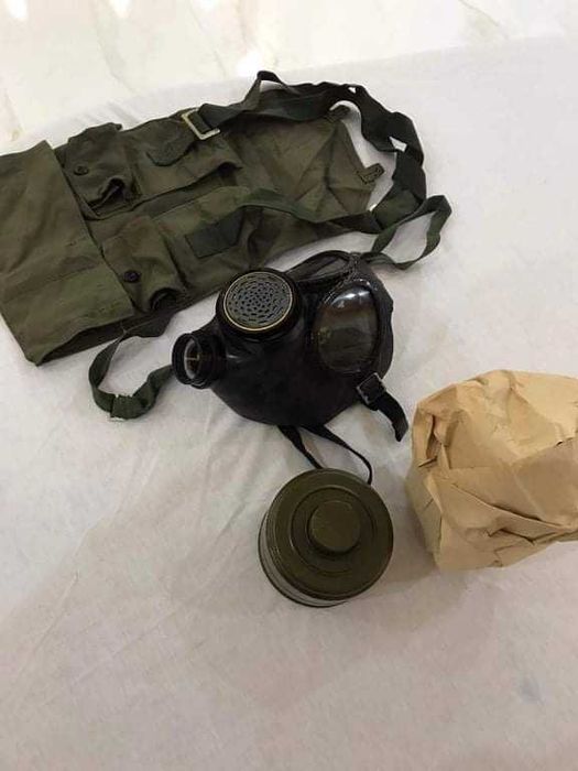 Граждански противогаз ПГ-1