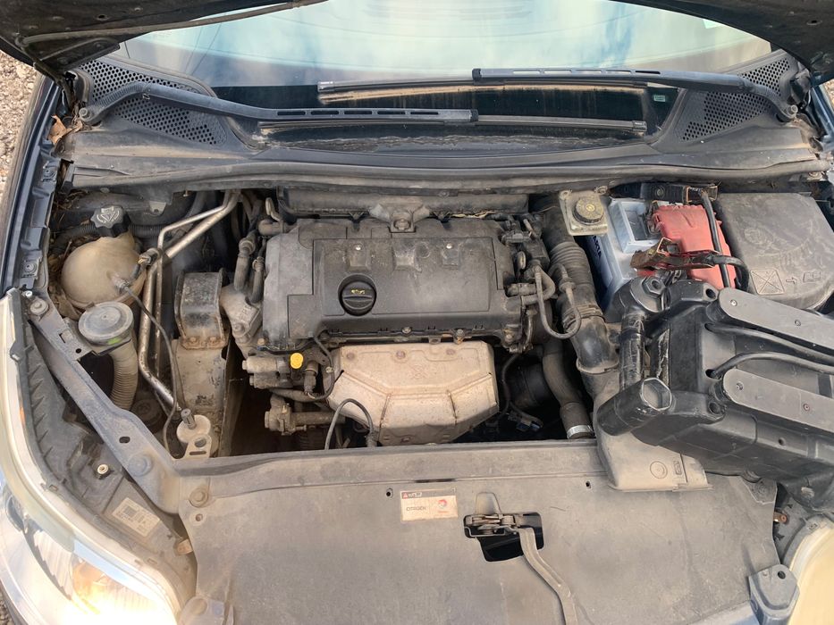 Citroen C4 1.6i 120кс 2010г