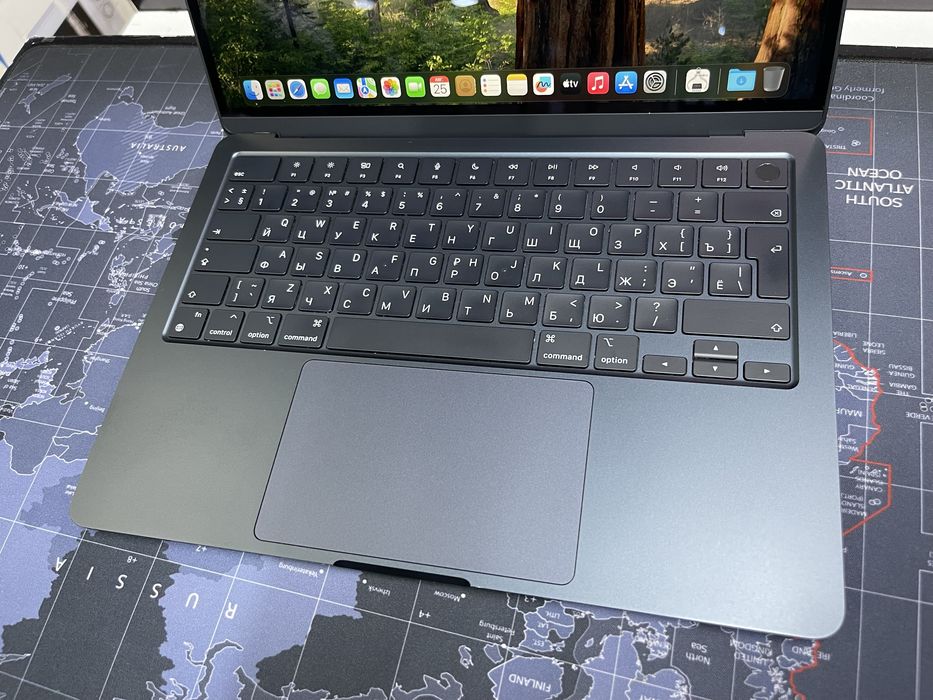 Macbook Air 13 M2 2020 8Gb/256Gb/324ц