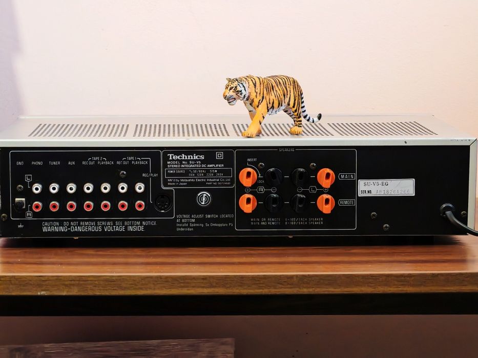 Technics SU-V5. Amp. venit din vremuri de aur. Superb. Preț fix !