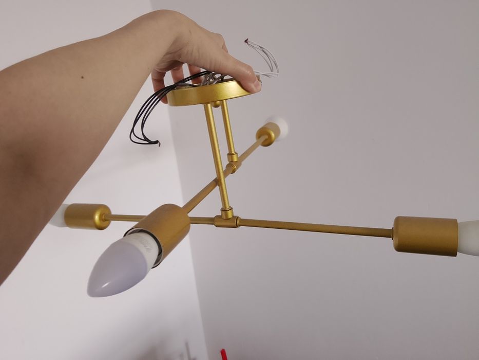 Люстра для потолка