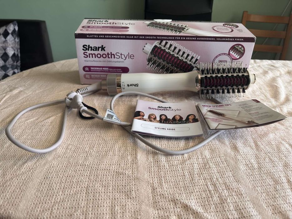 Продавам термочетка за коса Shark SmoothStyle