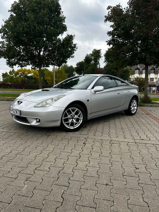 Toyora celica T23