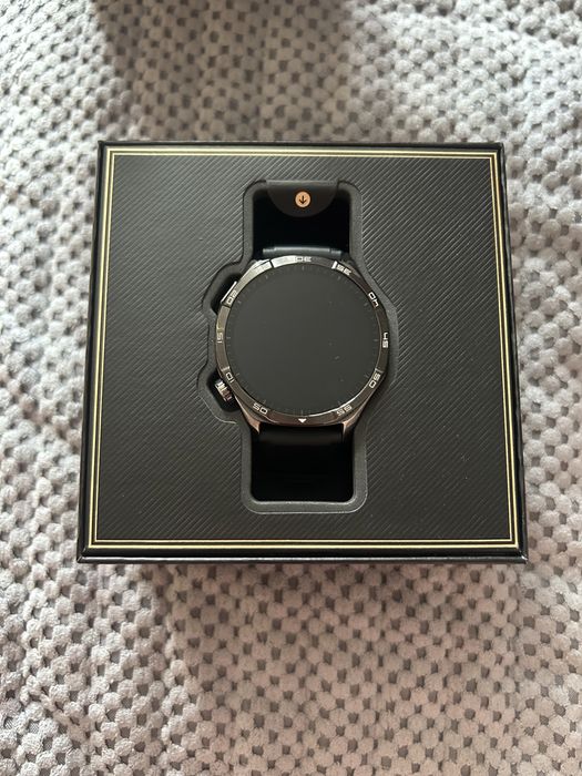 Продам часы Huawei watch gt 5 46мм