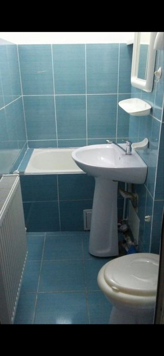 Inchiriez apartament doua camere neacsu — fotografia 3