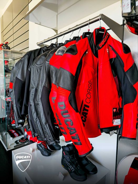 Оригинальная экипировка, одежда и аксессуары Ducati