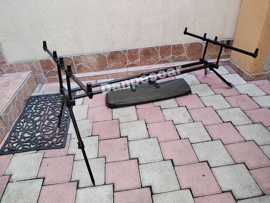 Rod pod FL Duo Pod BLACK pentru 3 sau 4 lansete cu 4 picioare FL168