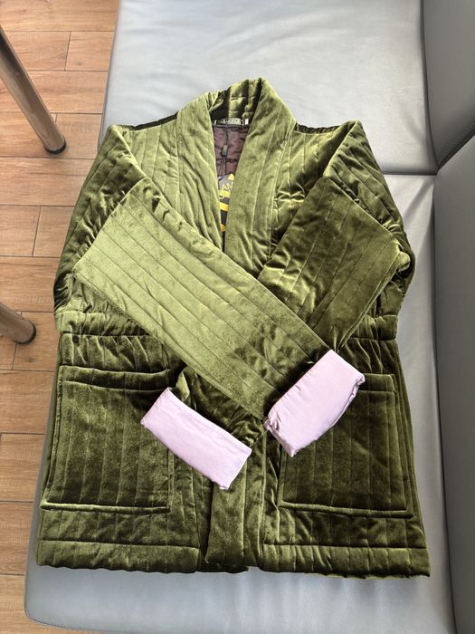 Продам куртка женская