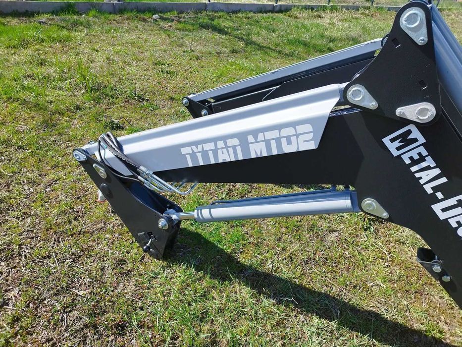 Incarcator Încărcător frontal Deutz-Fahr DX 6.30 - Piese de schimb
