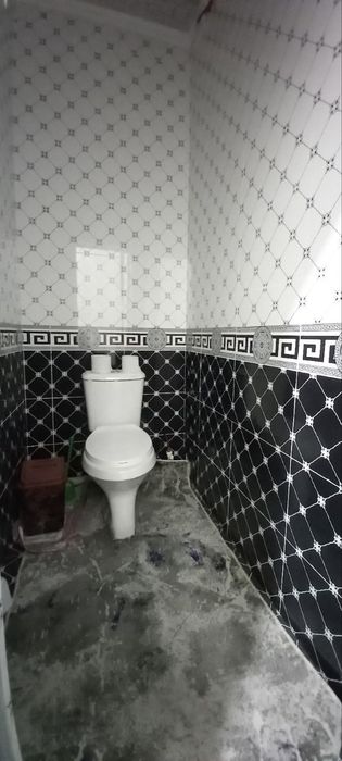 Продаётся Зарафшан, 13-мкр 76-дом 1-этаж